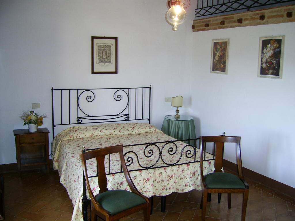 Agriturismo Fattoria Di Corsano Corsano  Szoba fotó