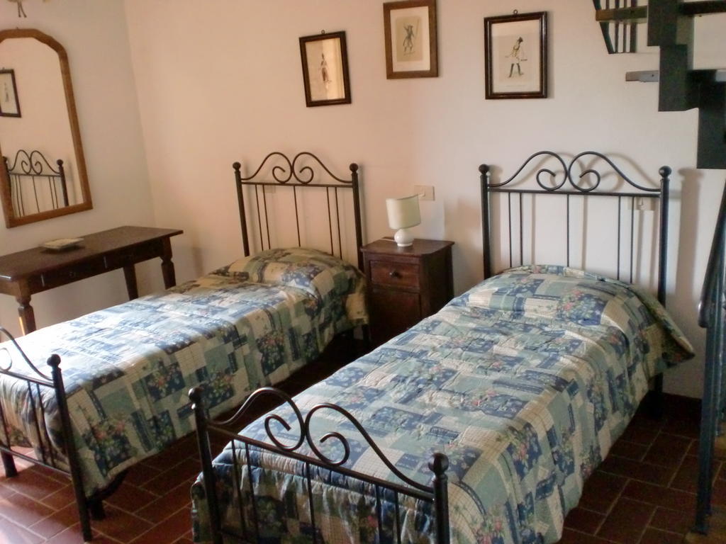 Agriturismo Fattoria Di Corsano Corsano  Szoba fotó